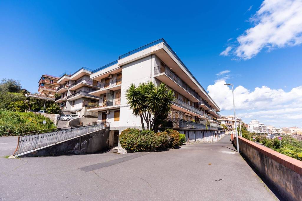 appartamento in vendita a Catania in zona Cibali
