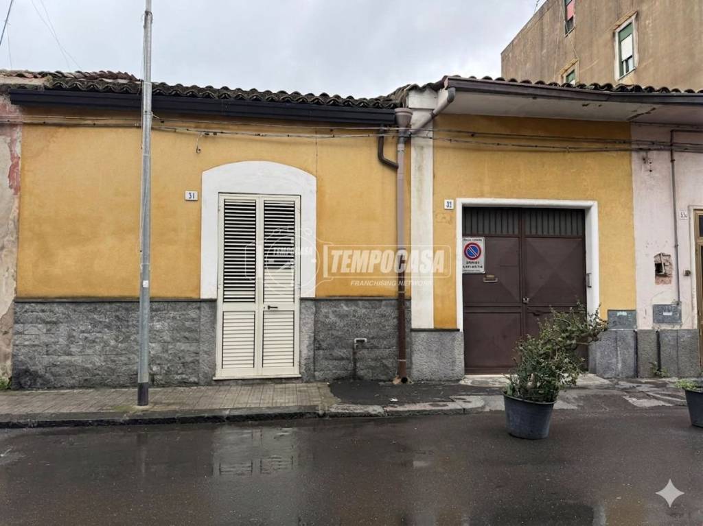 casa indipendente in vendita a Catania in zona Picanello
