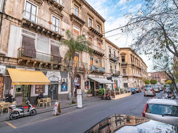 appartamento in vendita a Catania in zona Centro Storico