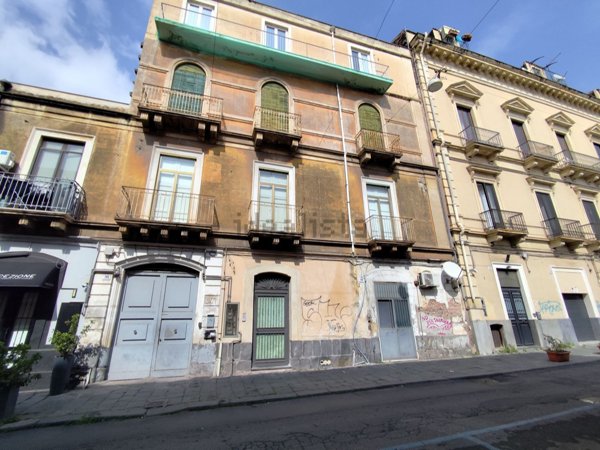 appartamento in vendita a Catania in zona Centro Storico