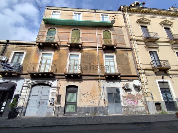 appartamento in vendita a Catania in zona Centro Storico
