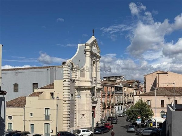 appartamento in vendita a Catania in zona Centro Storico