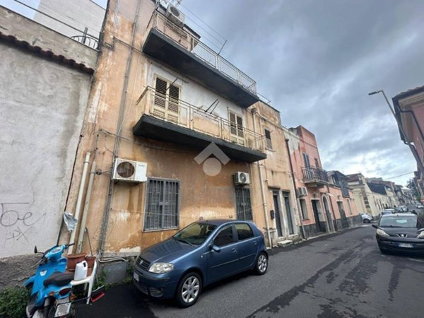 appartamento in vendita a Catania in zona Ognina