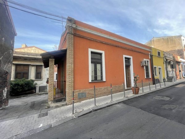 appartamento in vendita a Catania in zona Centro Storico