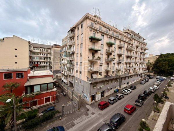 appartamento in vendita a Catania in zona Centro Storico
