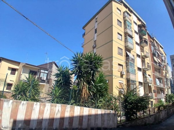 appartamento in vendita a Catania in zona Centro Storico