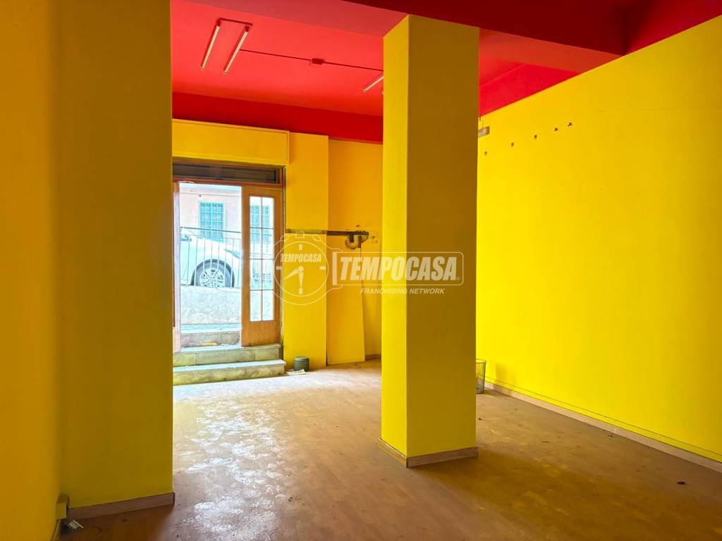 negozio in vendita a Catania