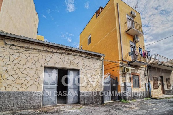 casa indipendente in vendita a Catania in zona San Leone