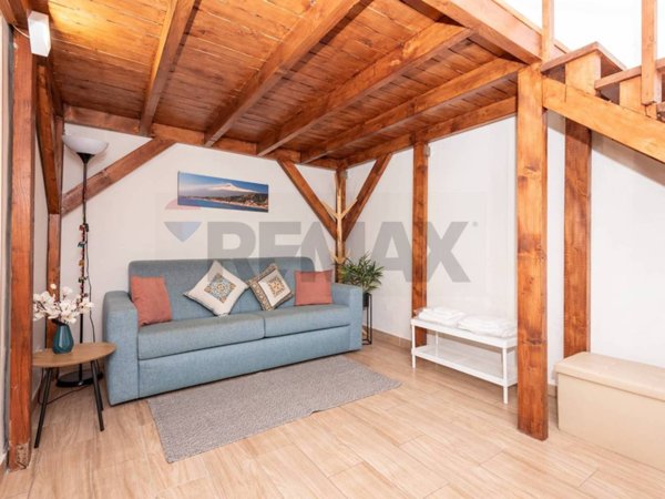 casa indipendente in vendita a Catania in zona Centro Storico