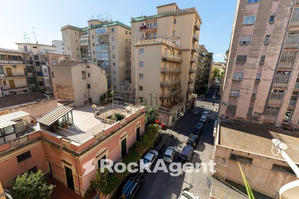 appartamento in vendita a Catania in zona Ognina