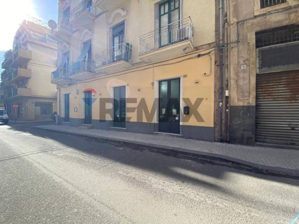 locale commerciale in vendita a Catania in zona Centro Storico