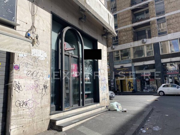 negozio in vendita a Catania in zona Centro Storico