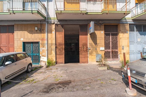 appartamento in vendita a Catania in zona Villaggio Sant'Agata