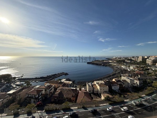 appartamento in vendita a Catania in zona Ognina