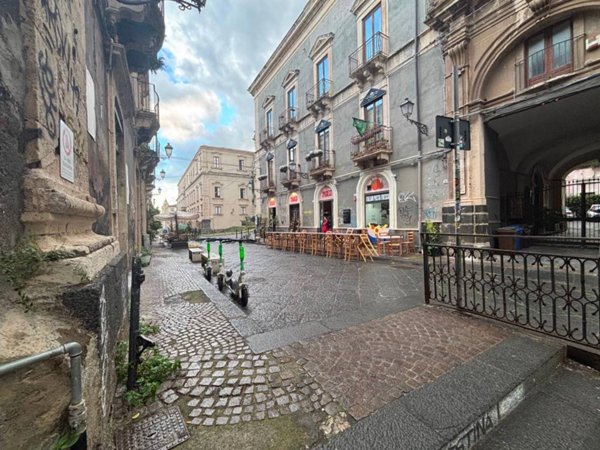appartamento in vendita a Catania in zona Centro Storico