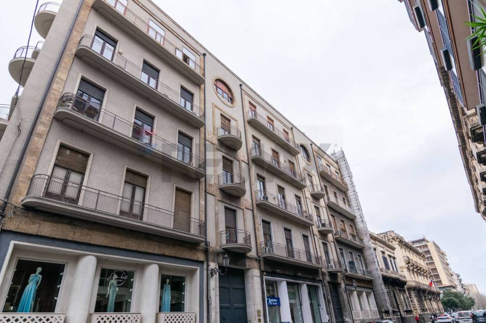 appartamento in vendita a Catania in zona Centro Storico
