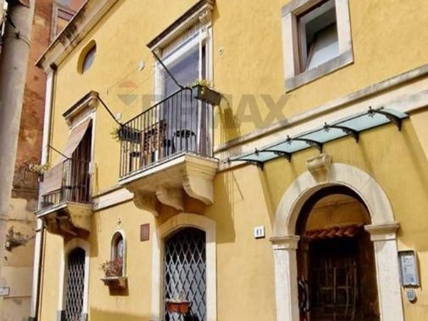 appartamento in vendita a Catania in zona Centro Storico