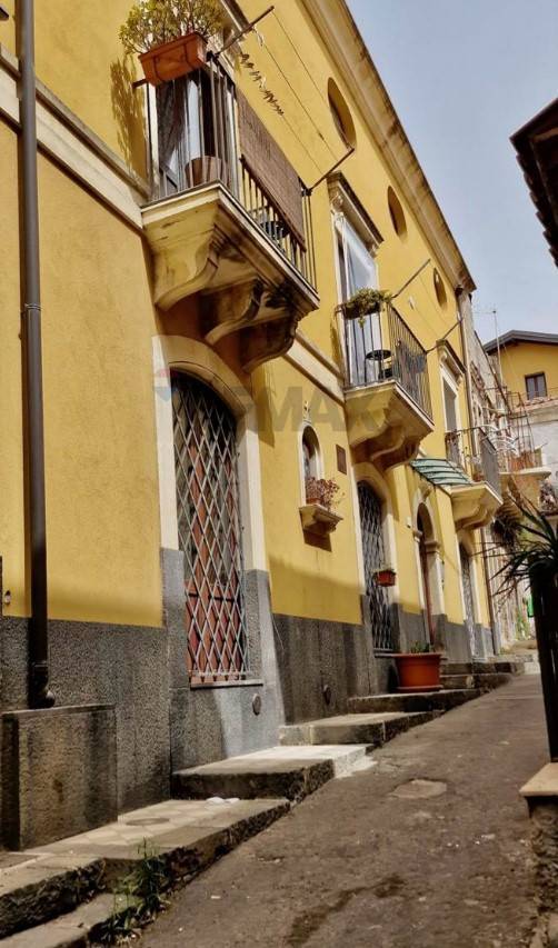 appartamento in vendita a Catania in zona Centro Storico