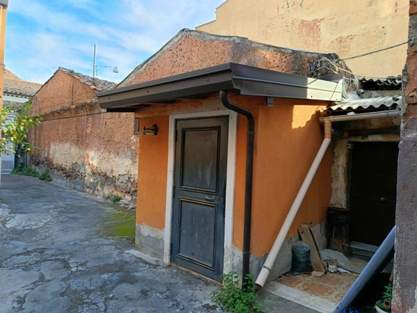 appartamento in vendita a Catania in zona Centro Storico
