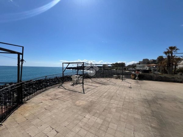 casa indipendente in vendita a Catania in zona Ognina