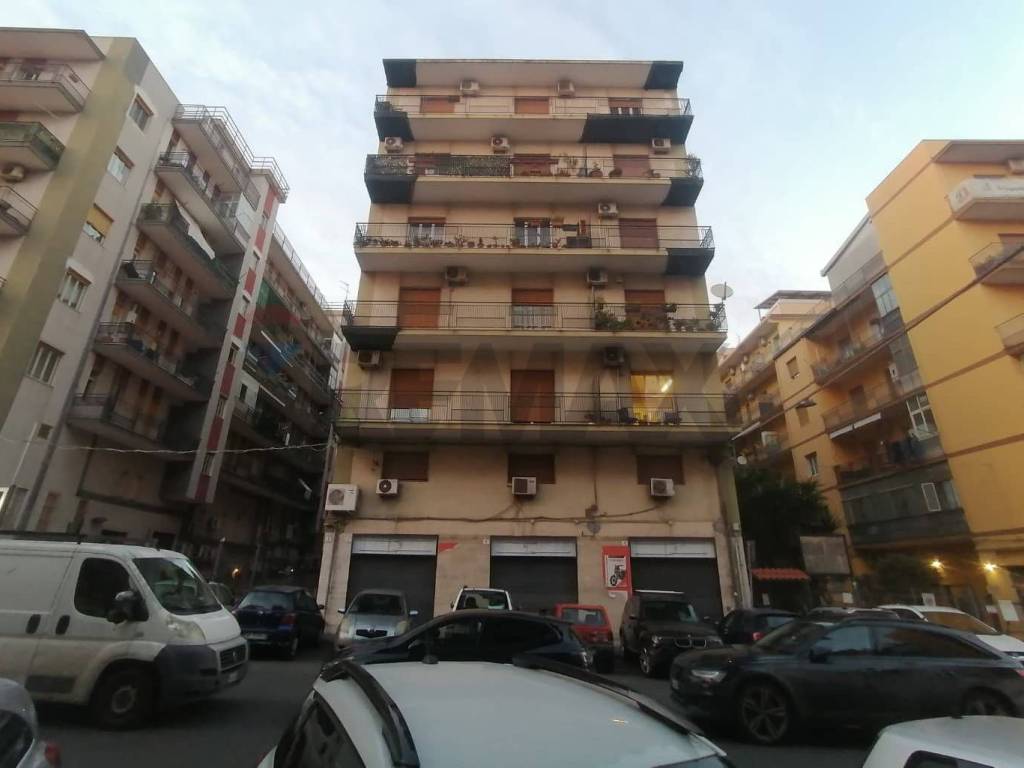 negozio in vendita a Catania