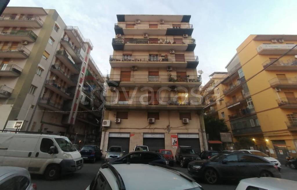 negozio in vendita a Catania