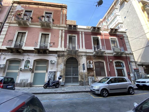 appartamento in vendita a Catania in zona Centro Storico