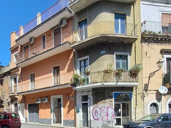 appartamento in vendita a Catania in zona Centro Storico
