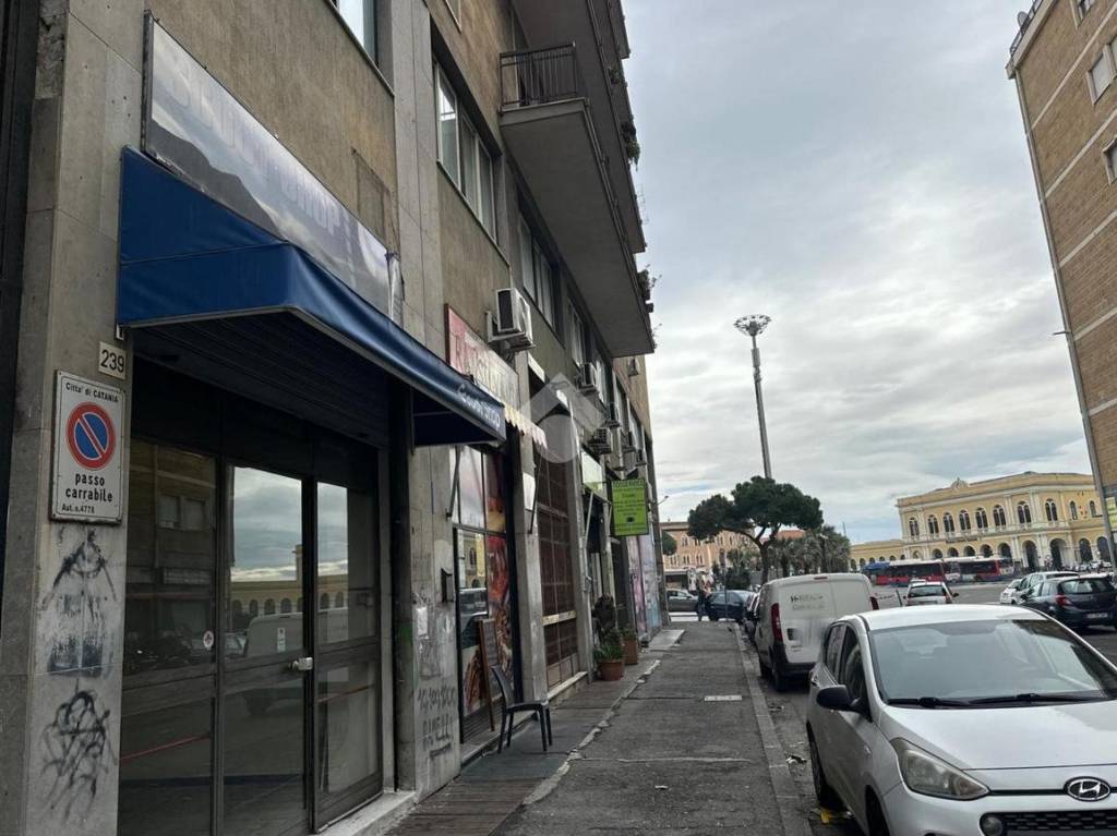 negozio in vendita a Catania
