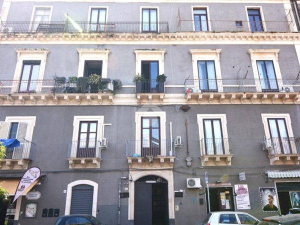 locale commerciale in vendita a Catania in zona Centro Storico