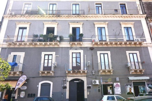 locale commerciale in vendita a Catania in zona Centro Storico
