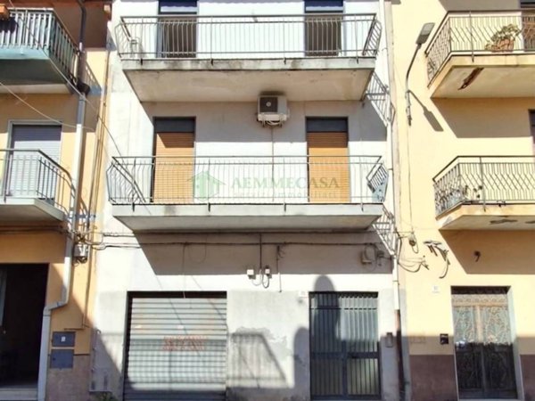 casa indipendente in vendita a Catania in zona Canalicchio
