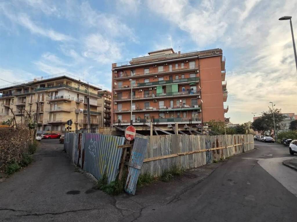 casa indipendente in vendita a Catania in zona Cibali