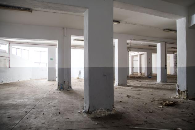 negozio in vendita a Catania in zona Ognina