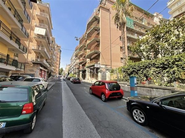 negozio in vendita a Catania in zona Centro Storico