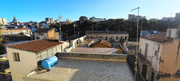 appartamento in vendita a Catania in zona Centro Storico