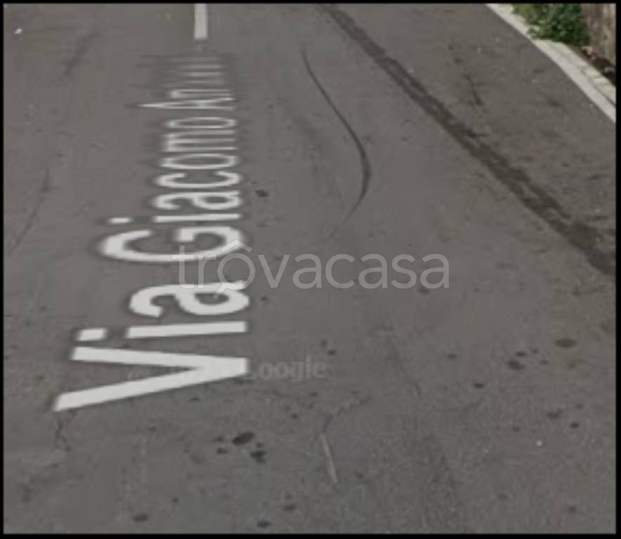 locale commerciale in vendita a Catania in zona Centro Storico