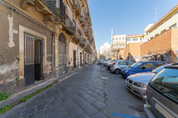 monolocale in vendita a Catania in zona Centro Storico