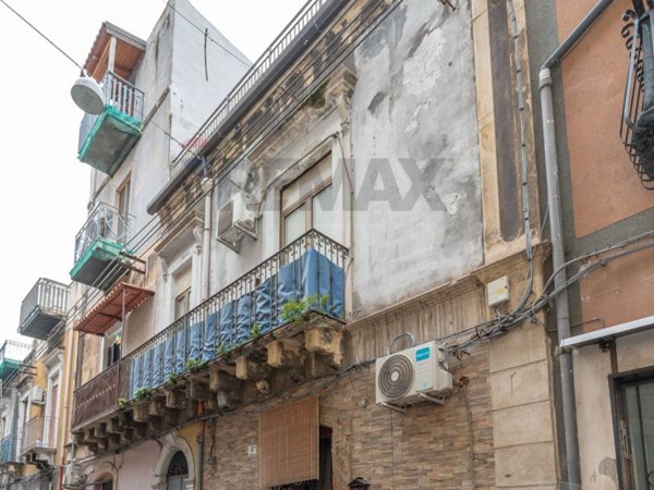 appartamento in vendita a Catania in zona Centro Storico