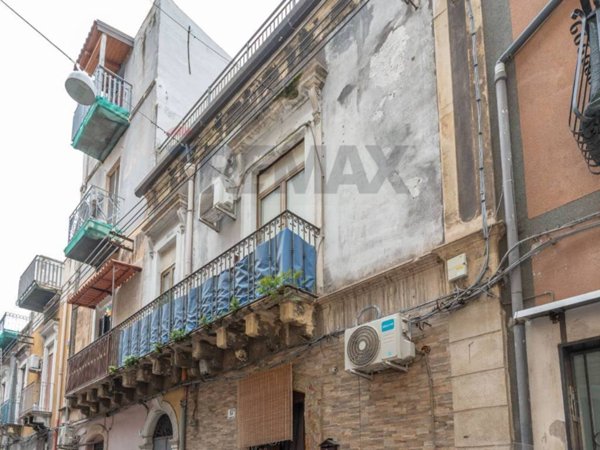 appartamento in vendita a Catania in zona Centro Storico