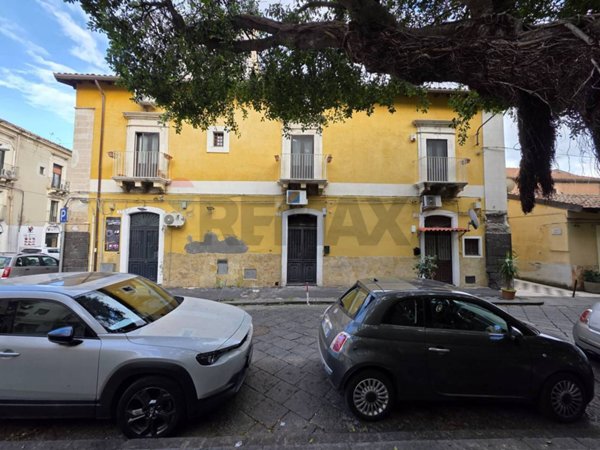 casa indipendente in vendita a Catania in zona Centro Storico
