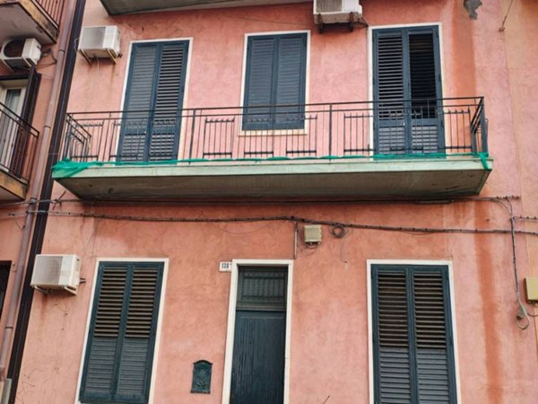 casa indipendente in vendita a Catania in zona Picanello