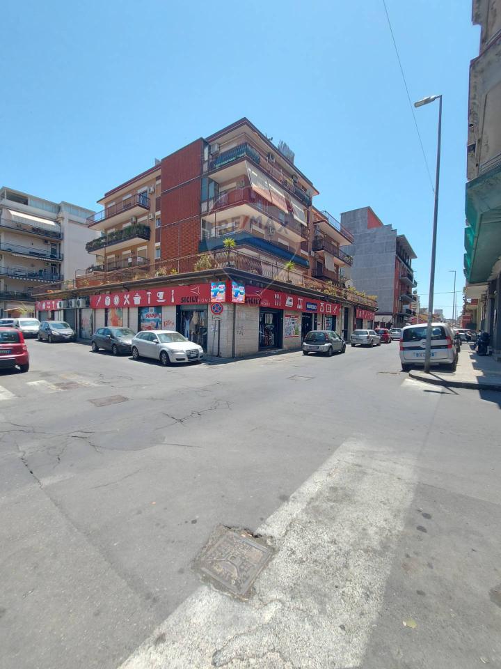 appartamento in vendita a Catania in zona Ognina