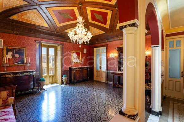 appartamento in vendita a Catania in zona Centro Storico