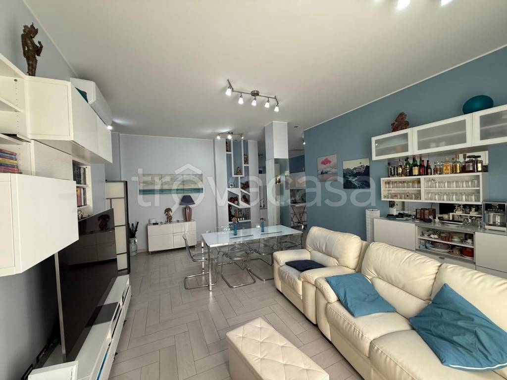 appartamento in vendita a Catania in zona Centro Storico