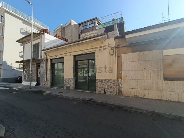 appartamento in vendita a Catania in zona Picanello