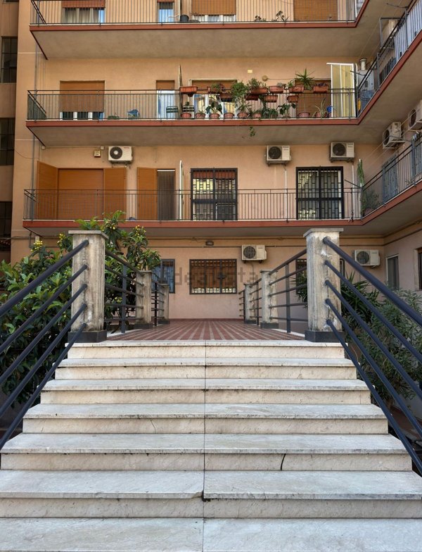 appartamento in vendita a Catania in zona Picanello