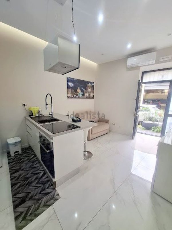 appartamento in vendita a Catania in zona Centro Storico