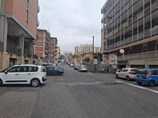 negozio in vendita a Catania