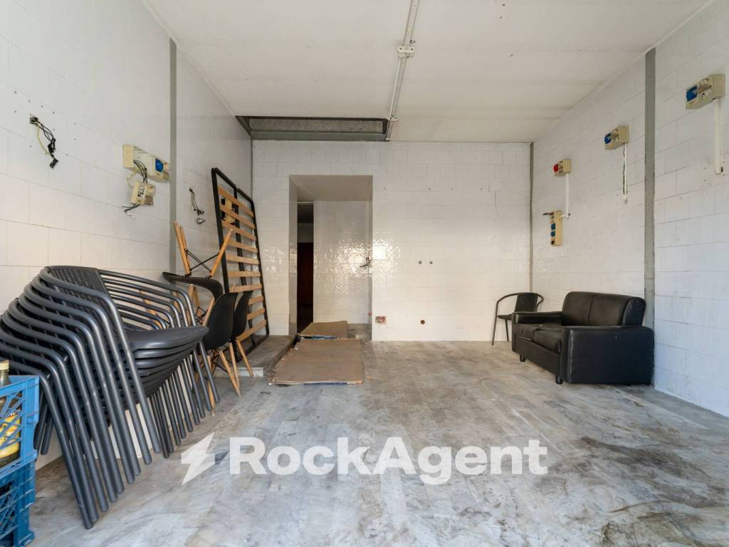 negozio in vendita a Catania